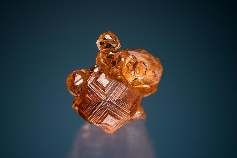 GROSSULAR var. Hessonite